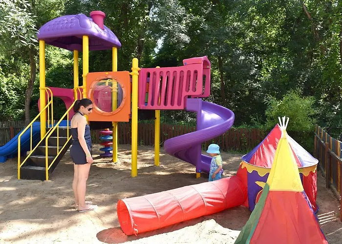 Les Magnolias 3* プリモルスコ