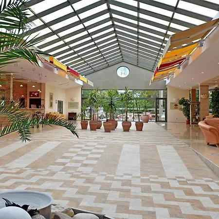 Les Magnolias Szálloda 3*